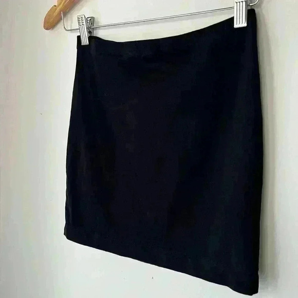 H&M Black Stretchy Pull On Basic Casual Mini Skirt Grunge Whimsigoth Punk XS - Picture 5 of 7